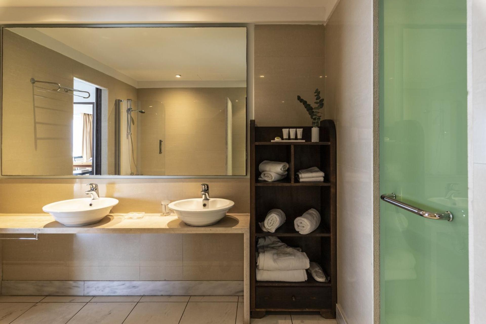 Suite Sea View with Private Pool